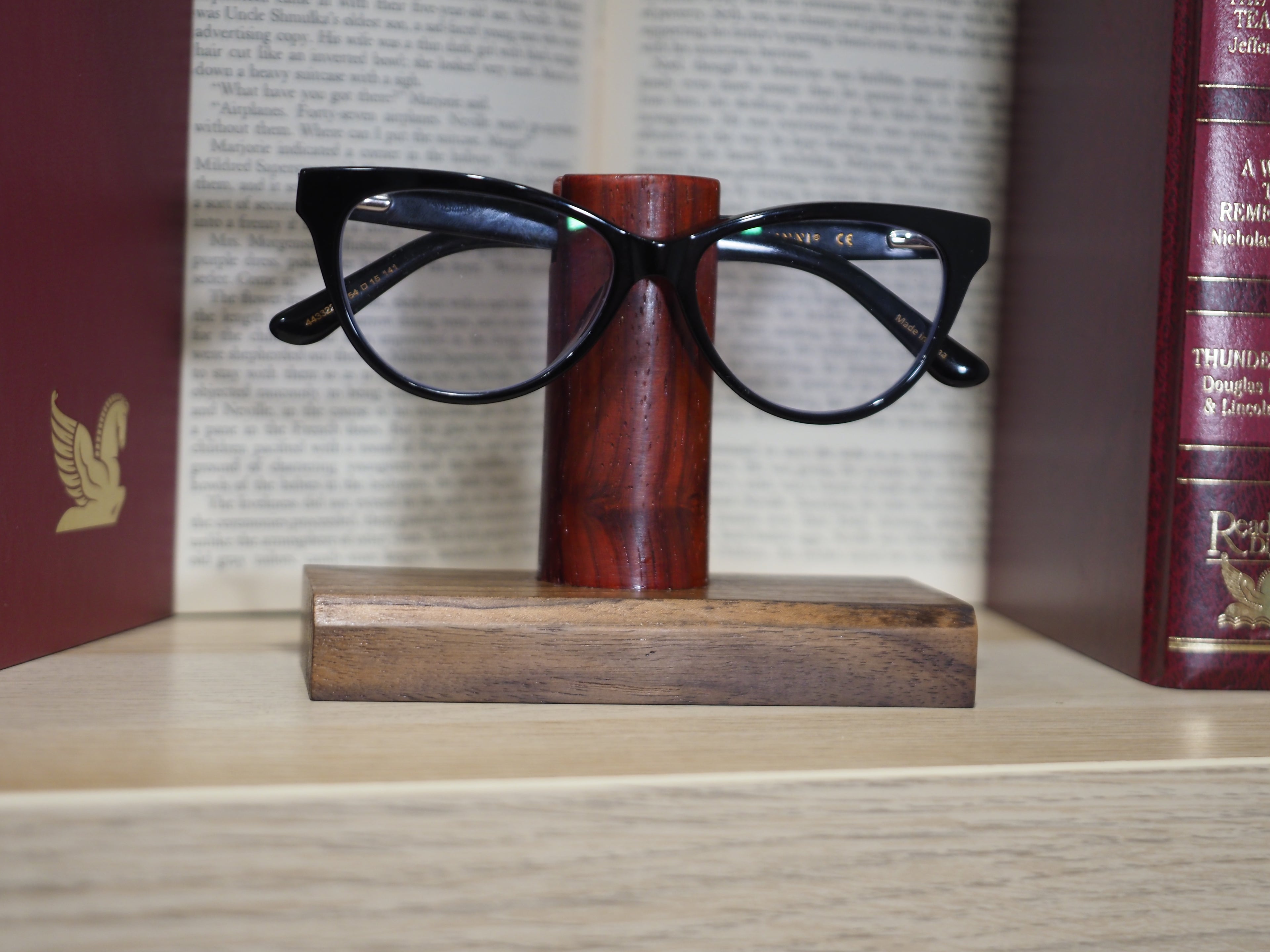 Glasses Holder Red & Dark